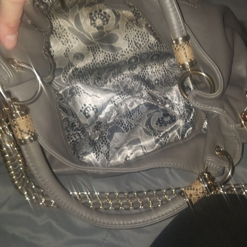 3 purses - Picture 7 of 8